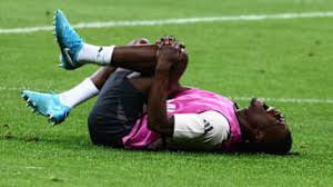 随着足球事 随着足球事